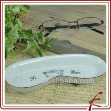 Soporte de gafas de cerámica